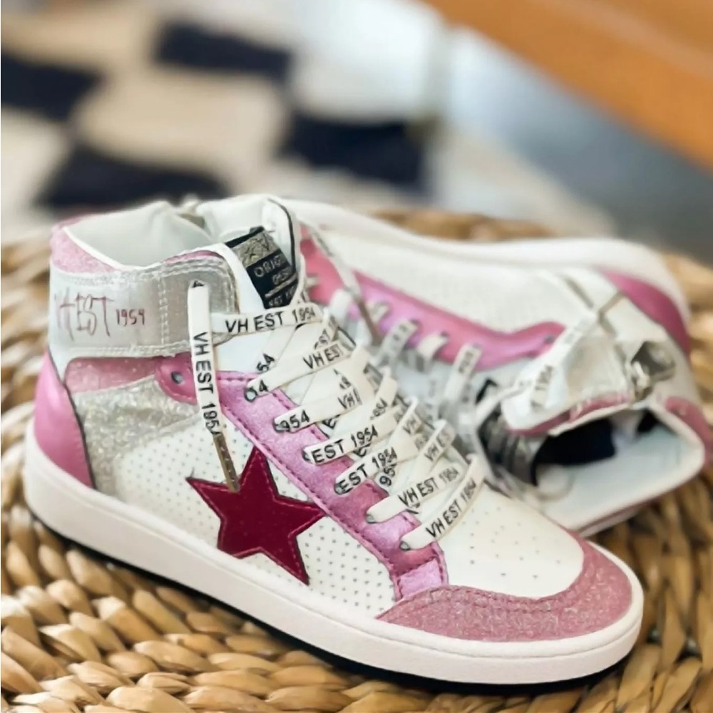 Vintage Havana Dream Metallic Sneaker in Pink